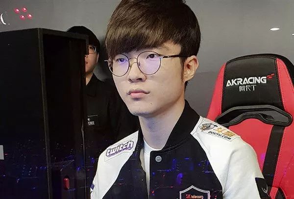 他萌生了一 他萌生了一