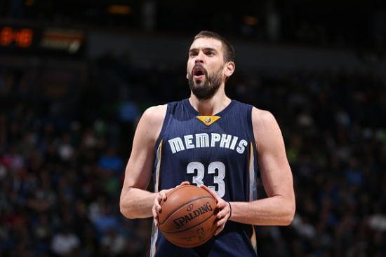 以其深厚的 以其深厚的